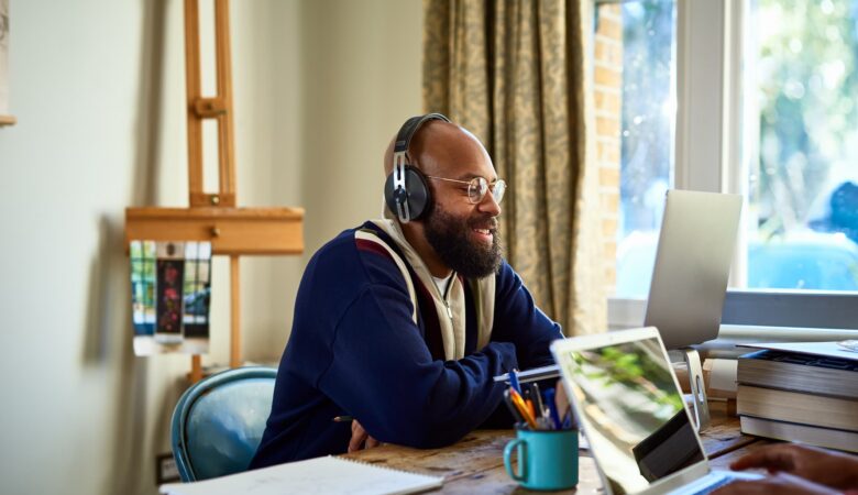 6 Best Paid Remote Jobs to Apply